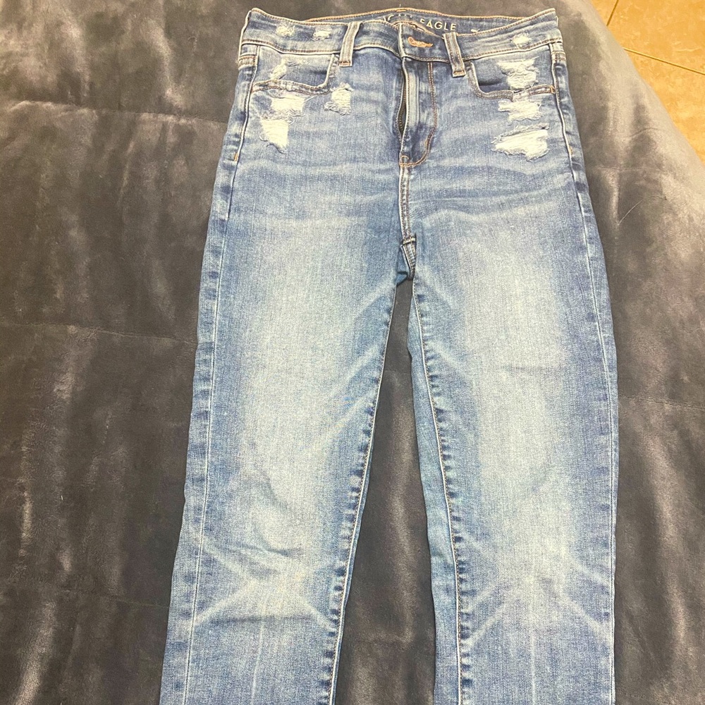 High waisted jeans